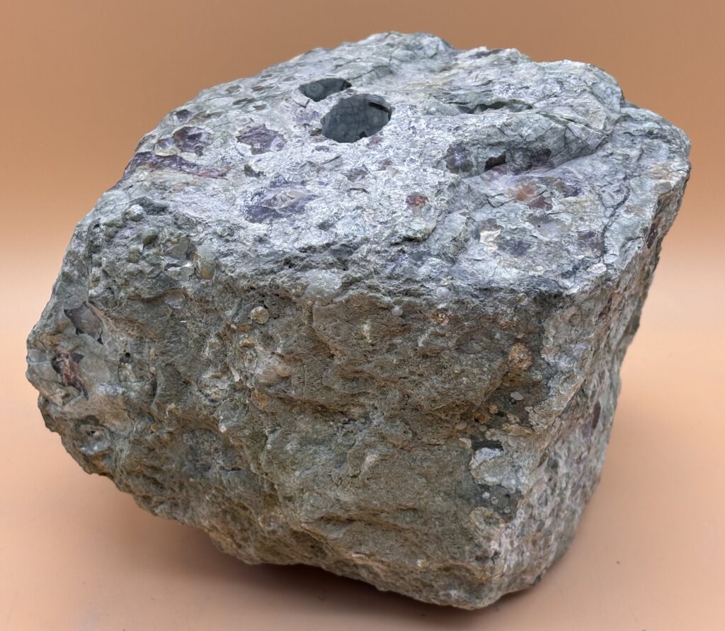 Rhyolith Quellstein