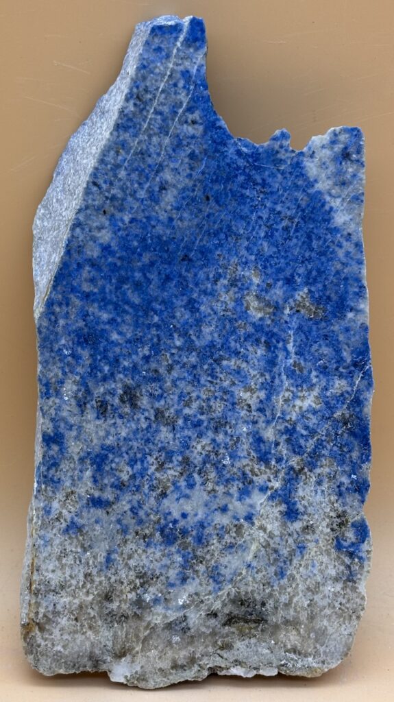 Lapislazuli Krustenstück