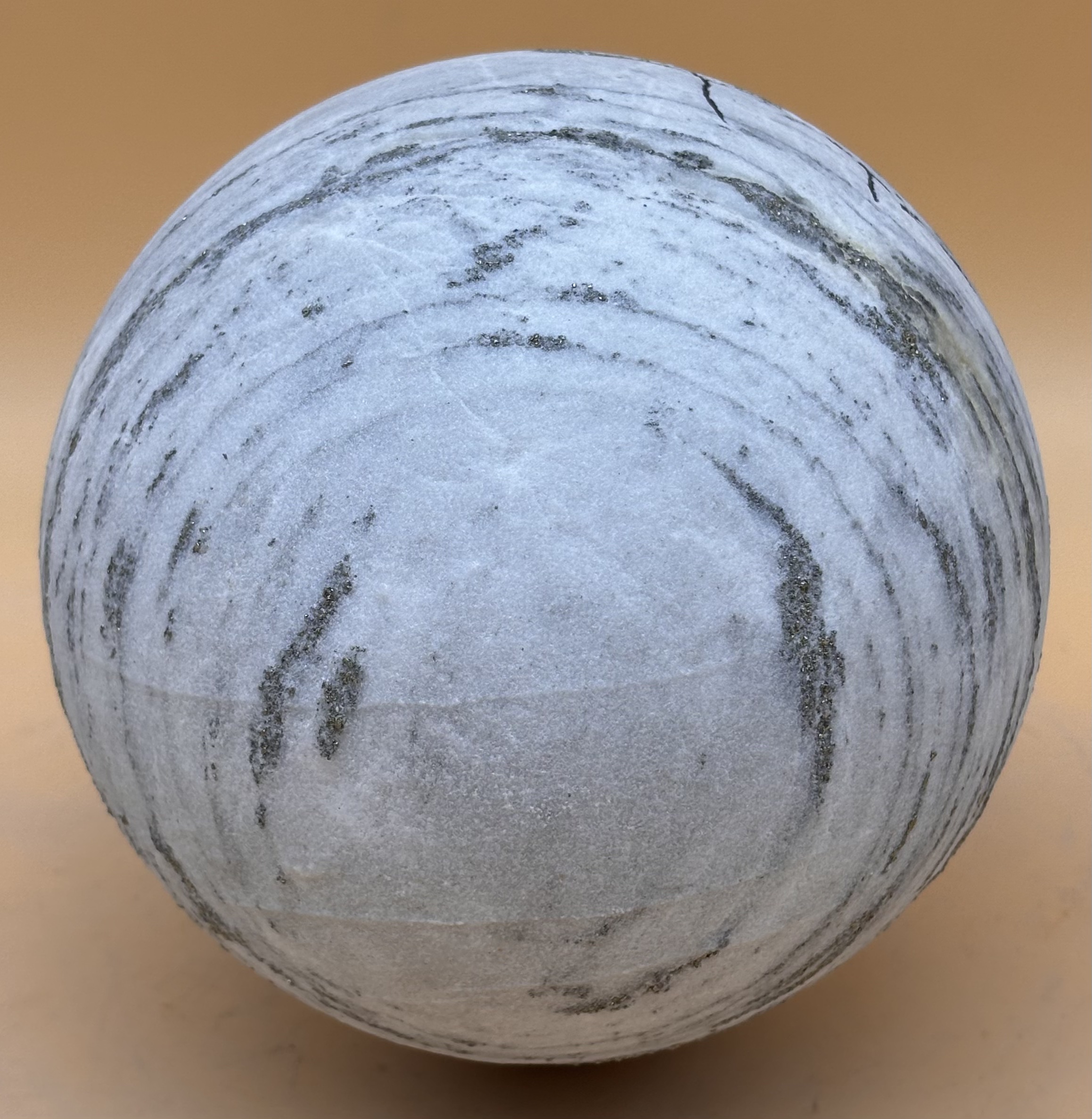 "Earthquake Ball" – Bild 3
