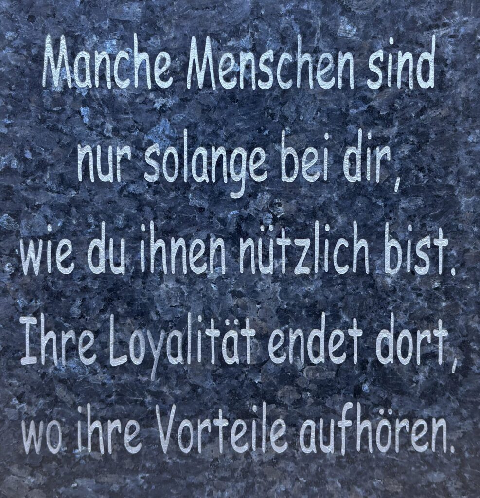 Spruchtafel "Loyalität"